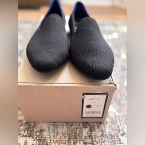 Rothy's black almond loafer